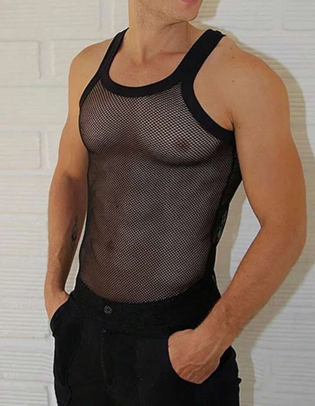 Shadow Mesh Essential Tank